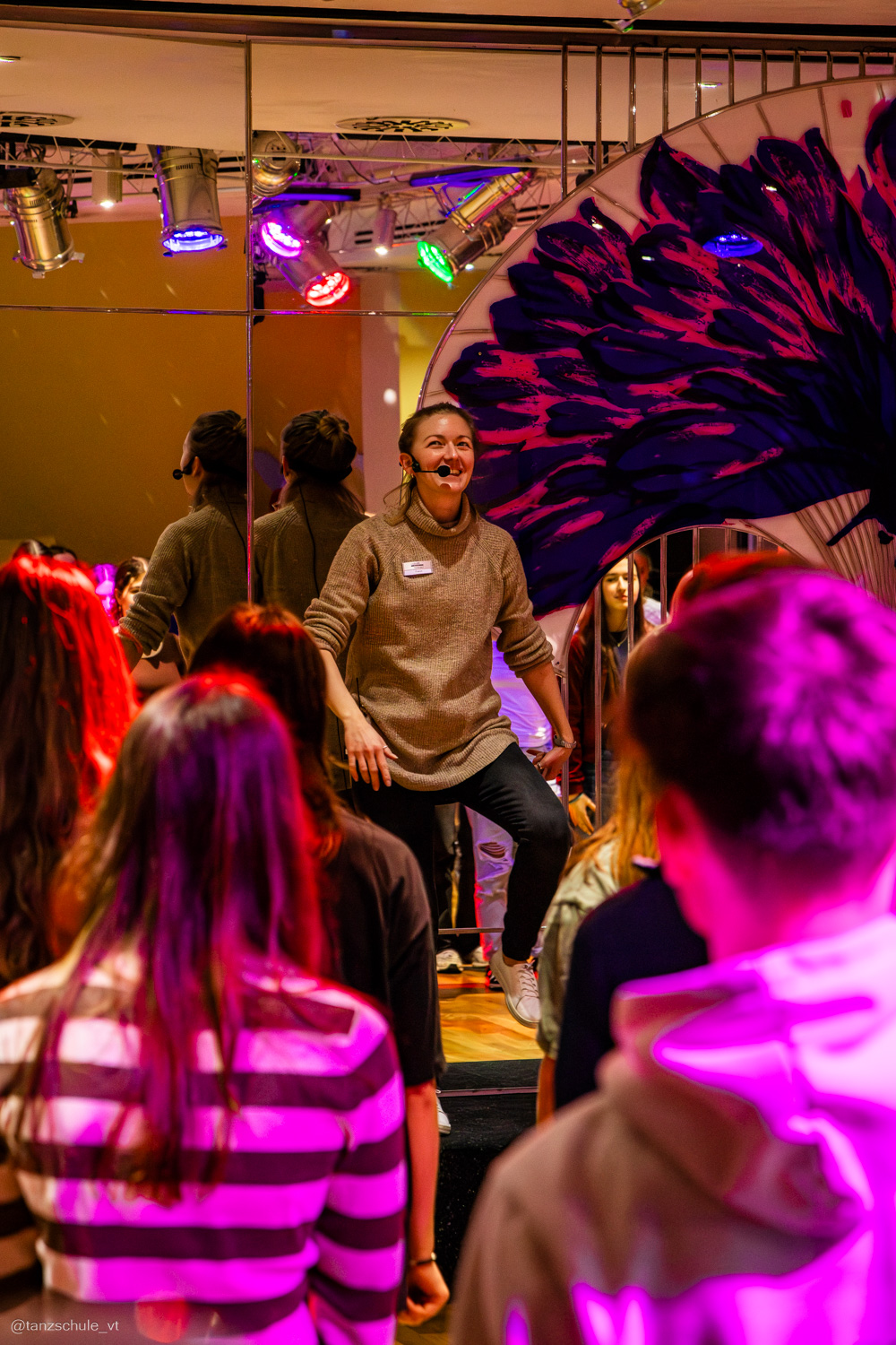 Come Together Party 8328